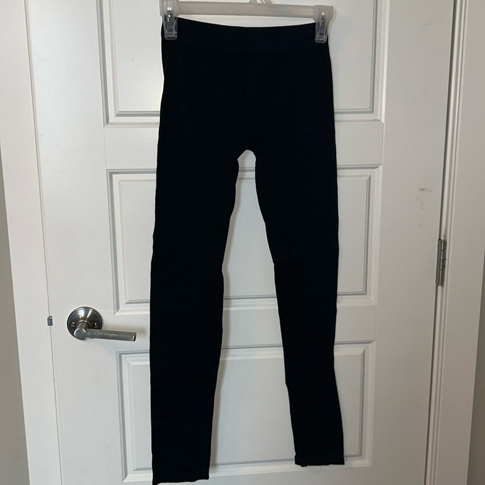 FREE (with buy) Black Leggings
